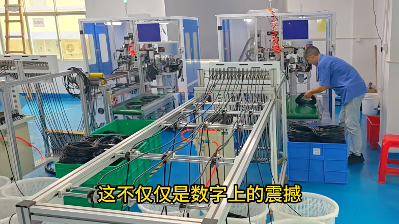 「視頻」密封圈粘接機(jī)一小時(shí)狂造4000條？這樣的生產(chǎn)速度你見過嗎？