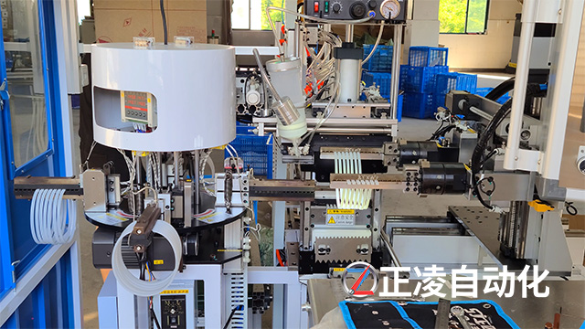 1小時(shí)4000件！24小時(shí)干爆8.6萬單！正凌密封圈粘接機(jī)：密封圈產(chǎn)能天花板